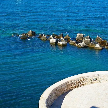 Διαμέρισμα Vistafaro55 *